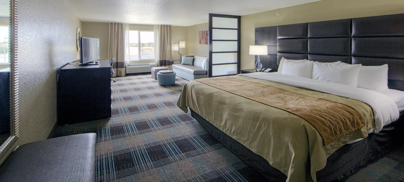 King-Size bed